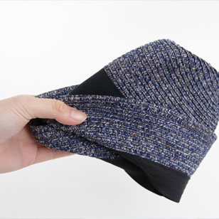 折り畳んで持ち歩ける