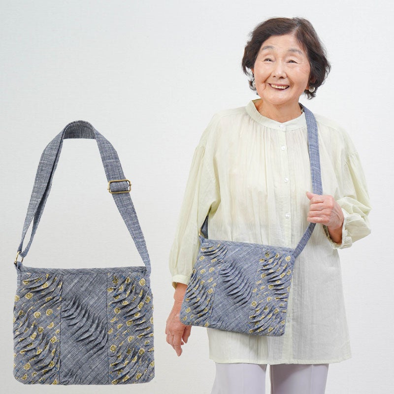 ピンタックデザイン ショルダーバッグ